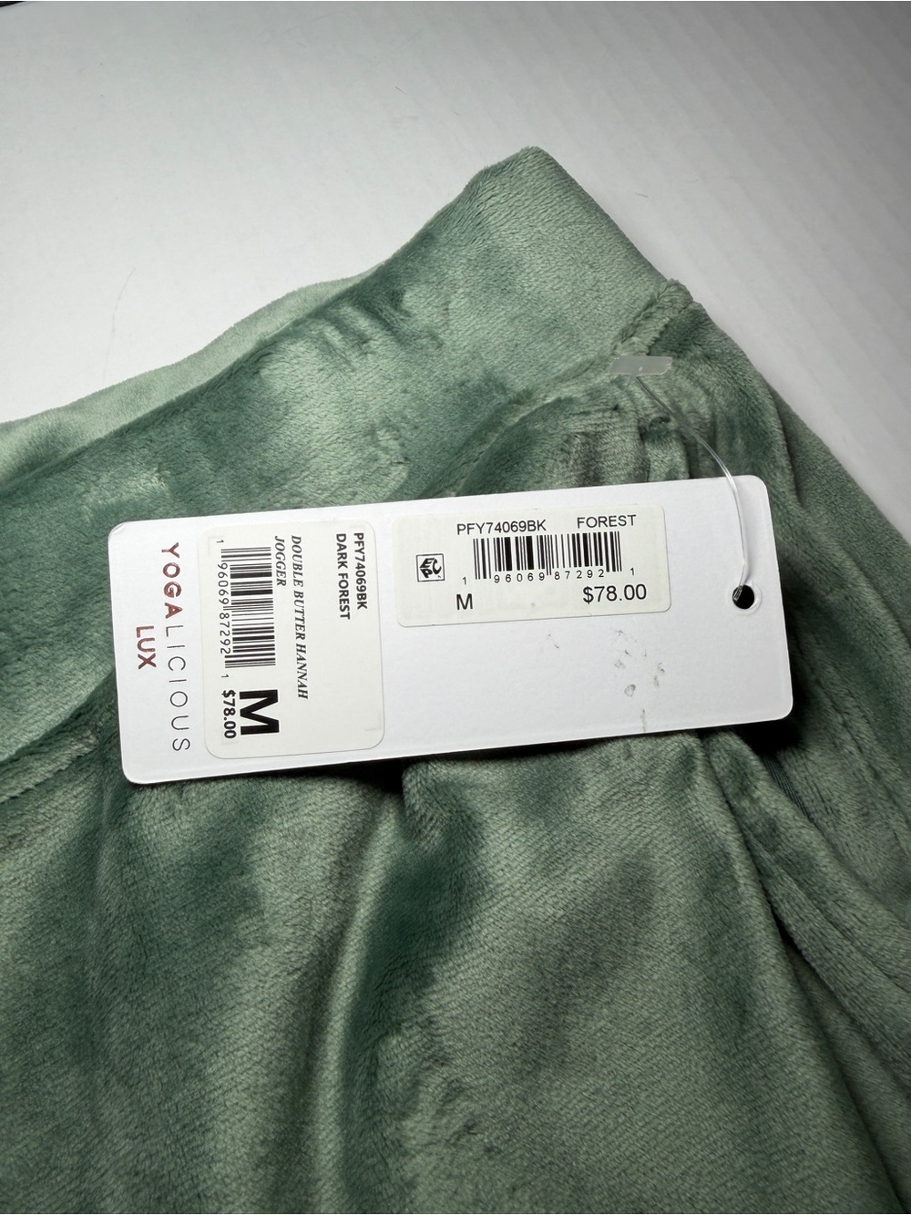Yogalicious Lux Double Butter Hannah Velvet Velour Joggers in Sage Green Medium - Picture 3 of 9
